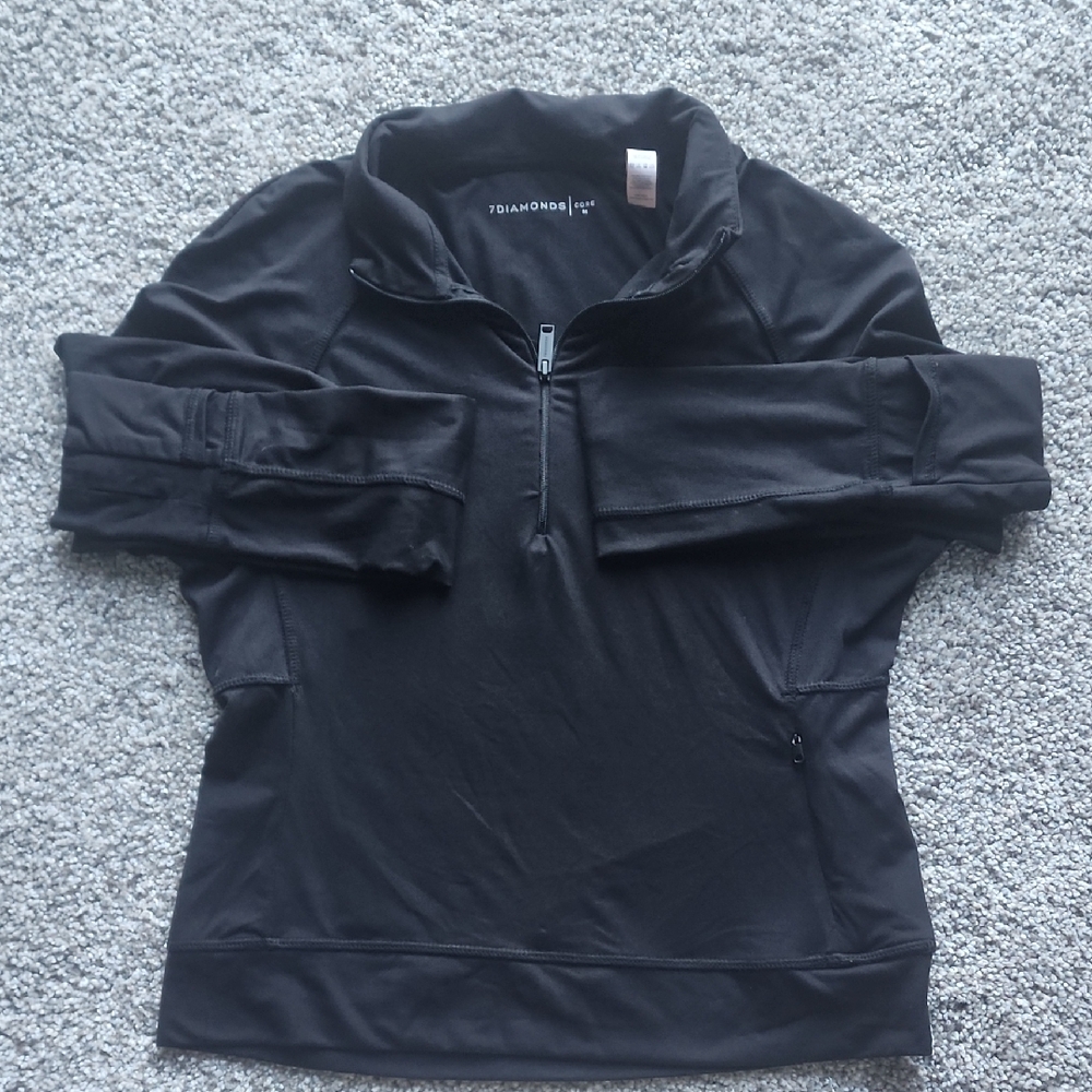 7 Diamonds Core Black Pullover